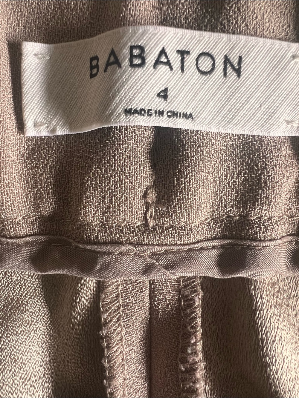 Babaton high waist pleated wide leg crepe pants size 4 excellent condition - Picture 10 of 10